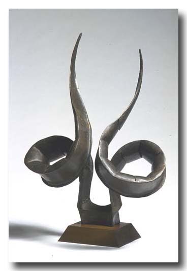 04-horns